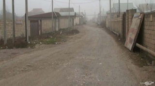 Kürdəmirdə 2000-ə yaxın sakinin yaşadığı küçə keçilməz haldadır  - FOTO