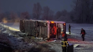 Türkiyədə dəhşətli avtobus qəzası: Ölənlər və yaralananlar var - VİDEO 