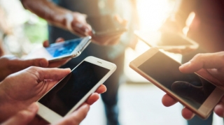 Azərbaycanda mobil rabitə operatorlarının gəlirləri açıqlanıb