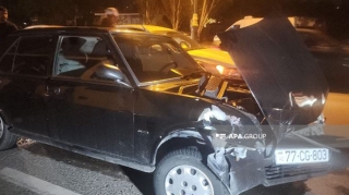 Bakıda 5 maşın toqquşdu, xəsarət alan var   - FOTO