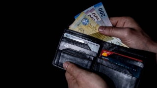 Milli Məclis bu şəxslərə maaş verəcək