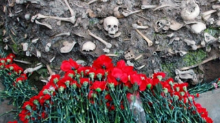 31 mart  – Azərbaycanlıların Soyqırımı Günüdür