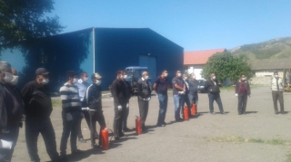 Şəkidə kombaynçılara təlimlər keçirilib  - FOTO