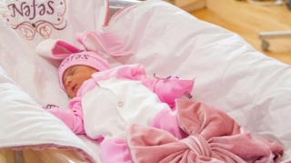 "YAŞAT" Fondu daha iki şəhidin yeni doğulan körpələrinə hesab açıb - FOTO