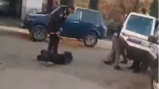 Qəbələdə polislə gənclər arasında dava düşdü, polis işdən qovuldu   - FOTO