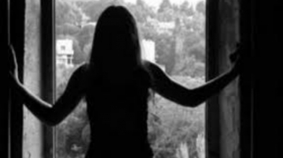 Qadın intihar edəcəyi barədə status paylaşdı - polis qarşısını aldı   - FOTO