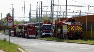 Çexiyada iki sərnişin qatarı toqquşdu 