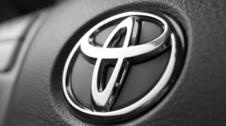 Toyota beynəlxalq avtomobil satışları üzrə lider oldu