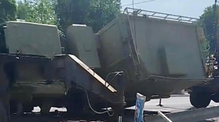 Bərdədə Müdafiə Nazirliyinə məxsus “KamAZ” aşdı   - VİDEO