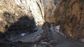 Quba-Xınalıq yolunda uçqun olub - VİDEO 