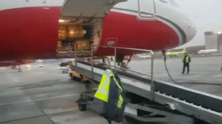 Moskvadan İrəvana şübhəli yüklər daşınır  - FOTO - VİDEO