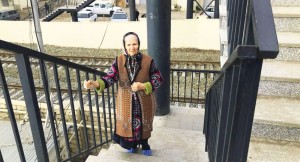 Cənazəni yerüstü keçidlə çiynimizdə daşıyırıq – FOTO