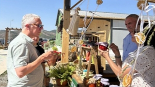 Böyük Britaniya səfiri Laçında - FOTO