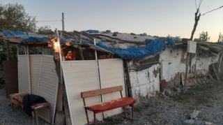 Ordenli Şəhid polkovnikin uçuq daxmada yaşayan ailəsi  - FOTO