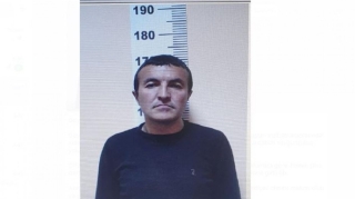 Göygöldə soyğunçuluq edən şəxsi polis cinayət başında yaxalayıb 