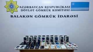 Qanunsuz mobil telefon və aksesuarların gətirilməsinin qarşısı alınıb 