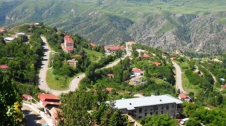 Azərbaycan Laçın dəhlizinə alternativ yeni yolun inşasını başa çatdırmaq üzrədir 