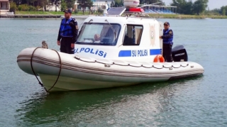 В южной части Каспия задержан браконьер с уловом из 172 рыб 