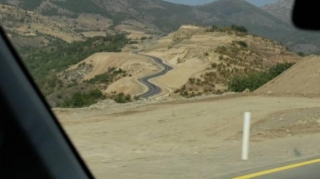 Laçın şəhərindən yan keçən yeni yolun vəziyyəti necədir? 