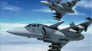 “Azərbaycanda qırıcıların sayı Ermənistandan 10 dəfə çoxdur” - “Forbes” 