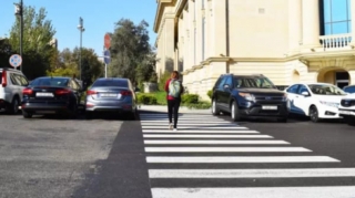 В Габале автомобиль насмерть сбил пешехода 