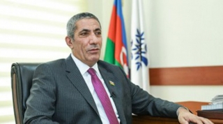 "Əli Kərimli miqrant alveri ilə məşğul olur"