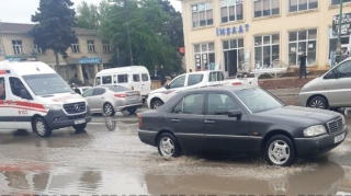 В Билясуваре затопило новую дорогу  - ФОТО