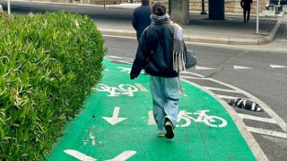 Bakıdakı bu zolaq maraqla qarşılandı - FOTO