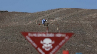Azad edilən ərazilərdə ötən ay aşkarlanan minaların sayı açıqlanıb  - FOTO