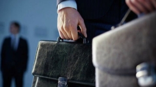 Bu hallarda iş dayandırılmalıdır - RƏSMİ 