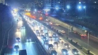 Bakıda 21 istiqamətdə tıxac yarandı - SİYAHI 