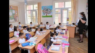 Dərslər başlaya bilər - Hansı siniflər məktəbə gedəcək?  - FOTO