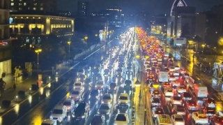 Hazırda Bakının bu yollarında tıxac var - SİYAHI 