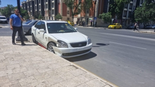 Naxçıvan şəhərində üç avtomobil toqquşdu - FOTO