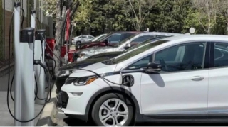 Bu ölkədə benzin mühərrikli avtomobil demək olar alınmır - FOTO