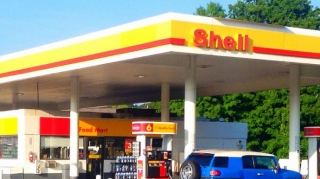 Aİ-də yanacaq qiymətlərinə qlobal neft bazarı təsir edir 