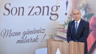 Emin Əmrullayev məzunları təbrik etdi 
