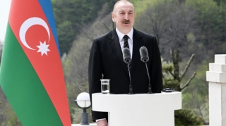 "Hərbi təyinatlı məhsulların birgə istehsalı ilə bağlı konkret layihələr üzərində danışıqlar gedir" - Prezident 