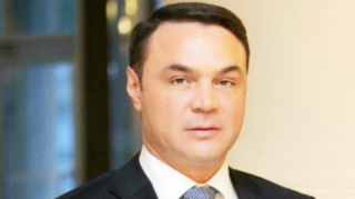 Deputat polisdən hamının qarşısında üzr tələb edibmiş - ŞOK DETALLAR ÜZƏ ÇIXDI 