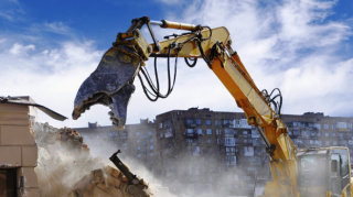 Bakının bu ərazisində evlər sökülür 