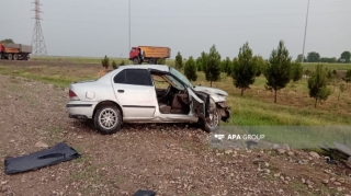 Goranboyda minik maşını aşdı, xəsarət alanlar var   - FOTO