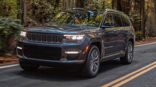 Представлен удлинённый Jeep Grand Cherokee  - ФОТО