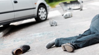 В Баку автомобиль насмерть сбил пешехода 