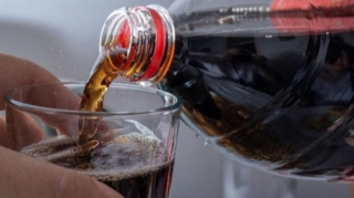 “Zavodda gördüklərimdən sonra koladan birdəfəlik imtina etdim” – ŞOK AÇIQLAMA 