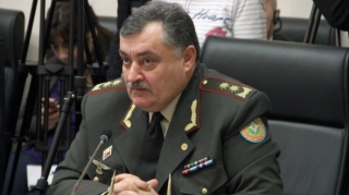 Generalın həbs edilən bacısı oğlunun yerinə qudası gətirildi 