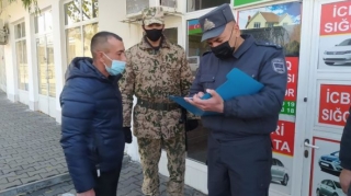 Polis Qaxda yoxlamalara başladı - FOTO 