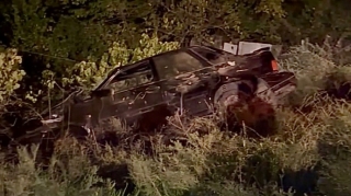 Mingəçevirdə iki “VAZ” toqquşdu; biri kolluğa düşdü   - VİDEO