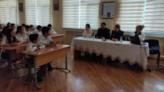 Məktəbdə “Diqqət, uşaqlar!”  aylığı çərçivəsində tədbir keçirilib  - FOTO