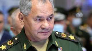 Şoyqu Ermənistanda Paşinyanla görüşdü