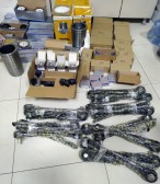 "Mercedes"dən gömrük nəzarətindən gizlədilmiş mallar aşkarlanıb - FOTO